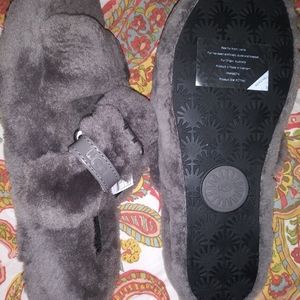 Ugg fluff yeah slippers